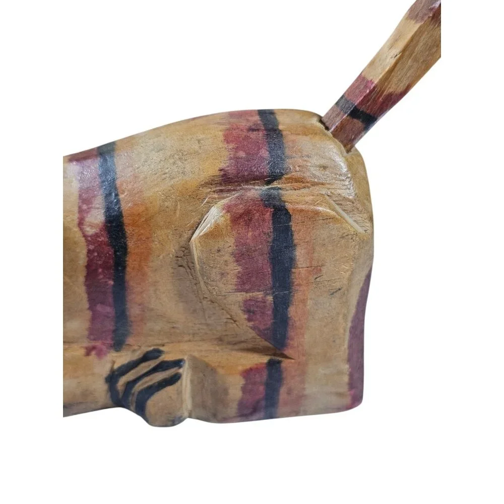 Vintage Guatemala Hand Carved Wood Cat Figurine Folk Art Painted Striped Wooden - Picture 8 of 10
